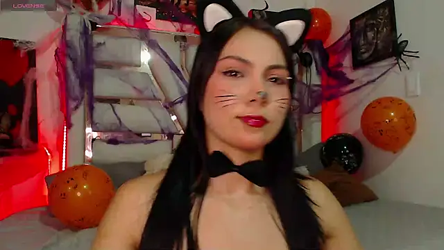 kaathyy adams online show from 7, 10, 2025