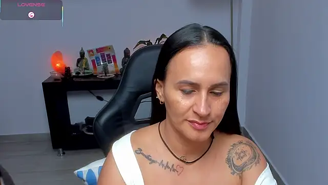 Snapshot of Sara_Charmy chatting on 14, 7, 2026 Sara Charmy online show from 14, 7, 2026