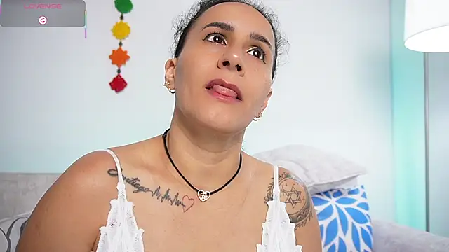 Sara Charmy online show from 12, 2, 2026