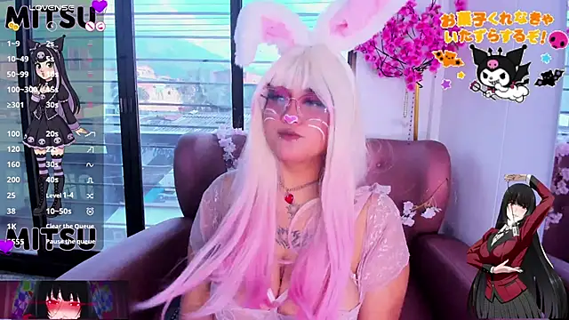 Mitsu Kawii online show from 28, 10, 2025