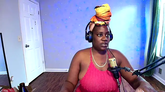 lovelyenigma365 online show from 22, 3, 2026