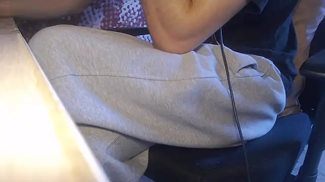 GreekDaddyNickOfficial online show from 4, 11, 2025