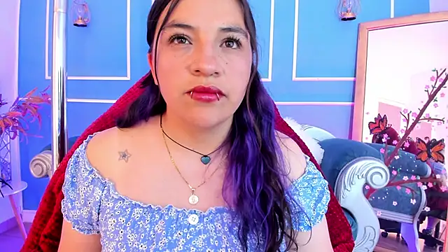 Snapshot of TaraTaylorr chatting on 2, 5, 2026 TaraTaylorr online show from 2, 5, 2026