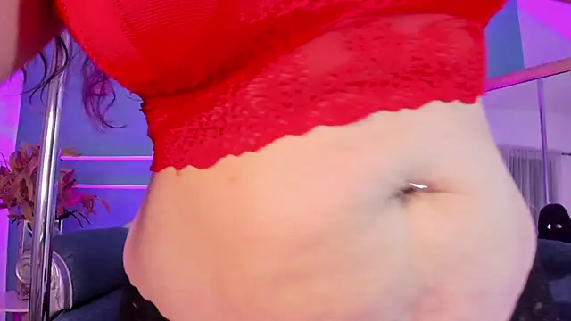 TaraTaylorr online show from 13, 11, 2025