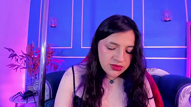 TaraTaylorr online show from 14, 1, 2026