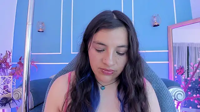 TaraTaylorr online show from 19, 6, 2026
