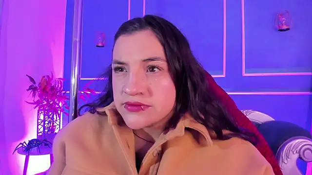 TaraTaylorr online show from 6, 2, 2026