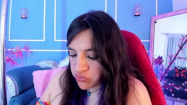 TaraTaylorr online show from 27, 3, 2026