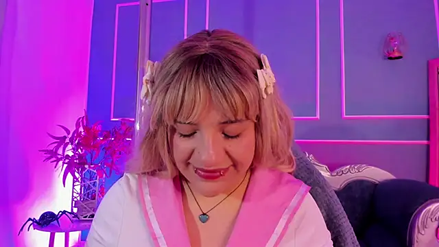 TaraTaylorr online show from 18, 2, 2026