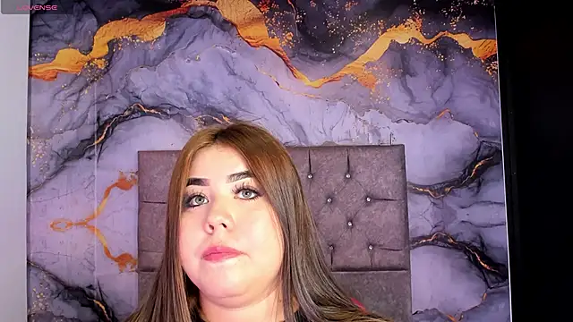 Snapshot of MadissonLee__ chatting on 26, 11, 2025 MadissonLee online show from 26, 11, 2025