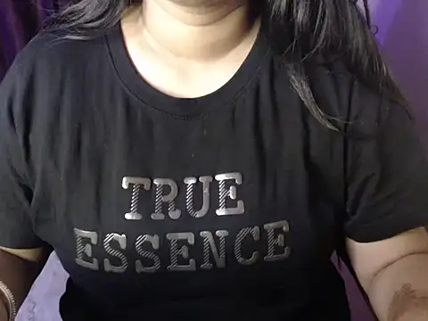 Snapshot of Nainaa78 chatting on 18, 10, 2025 Nainaa78 online show from 18, 10, 2025
