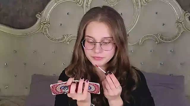 RileyMimicho online show from 8, 10, 2025