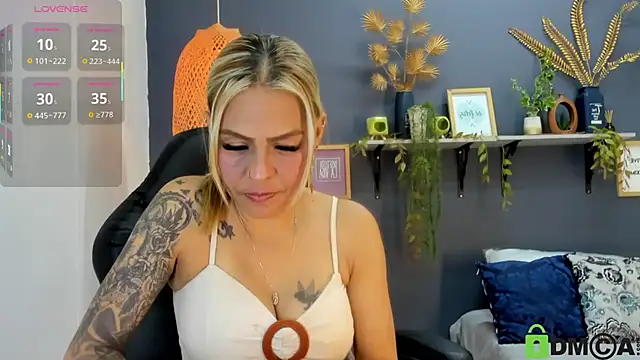 yessila parker online show from 12, 11, 2025