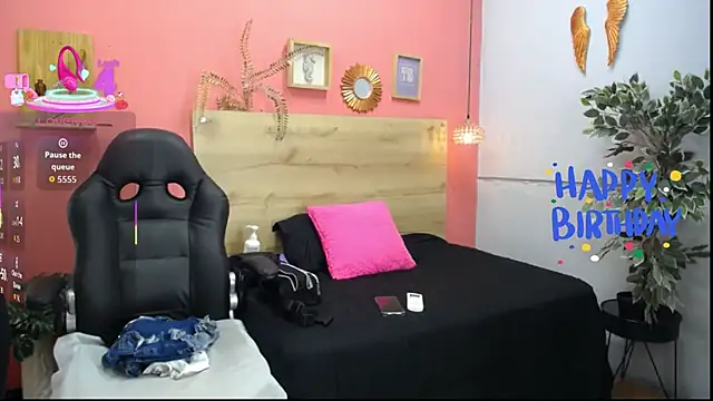 yessila parker online show from 10, 1, 2026