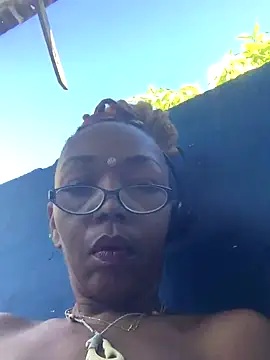 Ladyzee25 online show from 24, 11, 2025