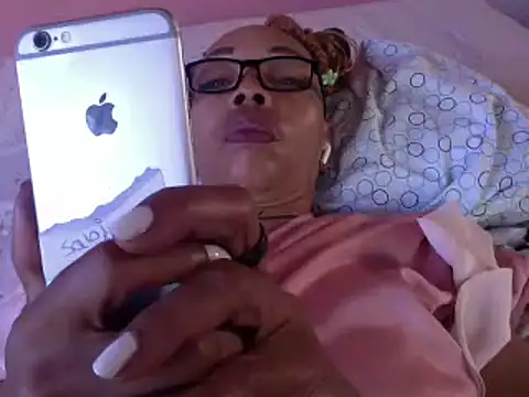 Ladyzee25 online show from 3, 5, 2026