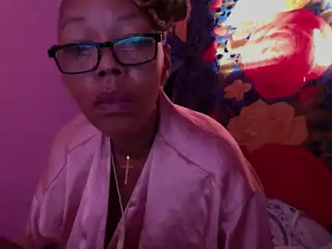 Ladyzee25 online show from 18, 2, 2026