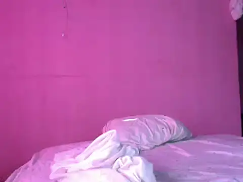 Ladyzee25 online show from 18, 4, 2026
