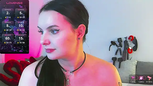 Miss Vic online show from 21, 4, 2026