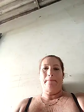 Sexy-Woman-Mature online show from 5, 1, 2026