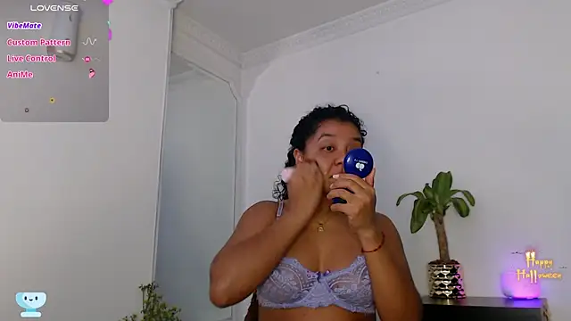 victtoria cane63 online show from 23, 10, 2025