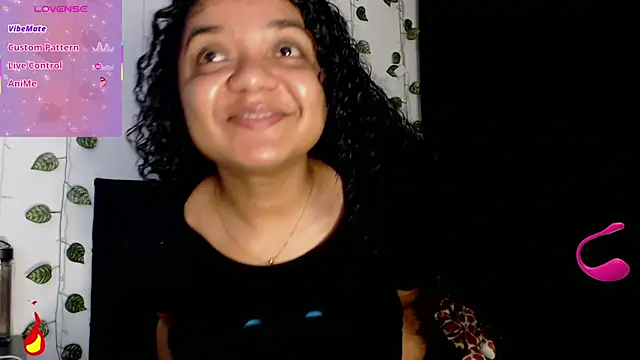 Snapshot of victtoria_cane63 chatting on 26, 5, 2026 victtoria cane63 online show from 26, 5, 2026