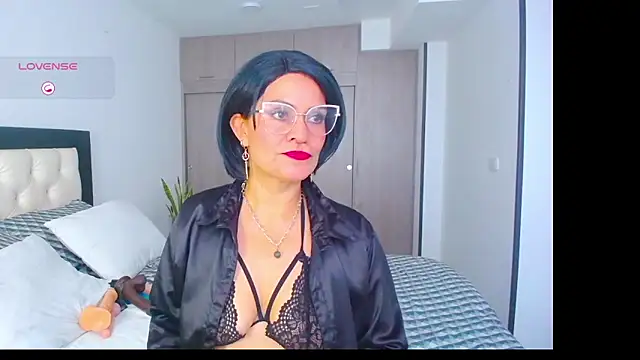 CarolinneFiotti online show from 1, 10, 2025