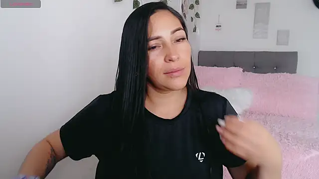 luna lgomez  online show from 22, 2, 2026