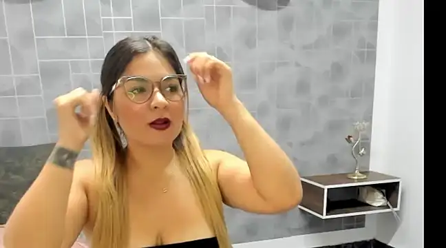 Snapshot of zamantha_94 chatting on 28, 2, 2025 zamantha 94 online show from 28, 2, 2025
