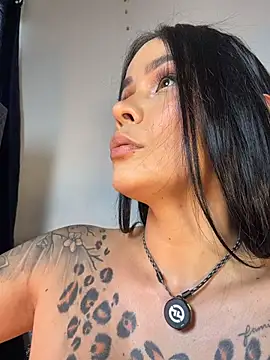 HotAlana  online show from 11, 3, 2026