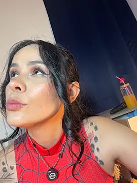 HotAlana  online show from 2, 4, 2026