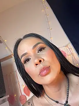 HotAlana  online show from 26, 3, 2026