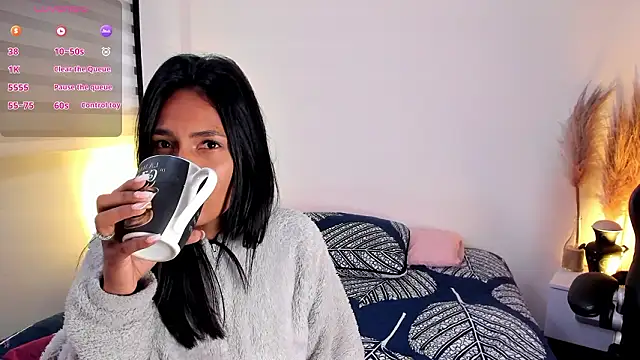 Fernanda liie  online show from 25, 3, 2026