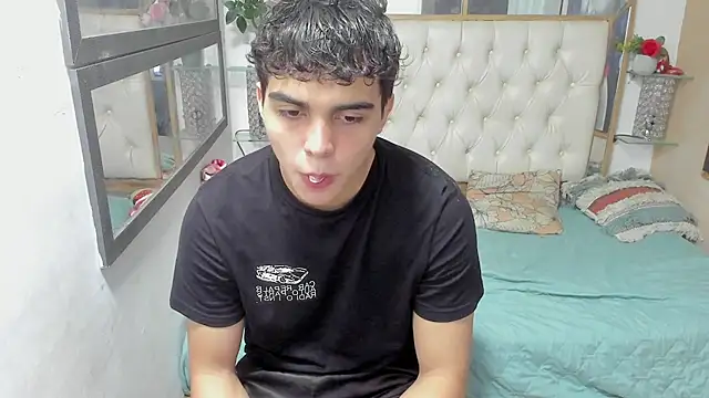 heiker  online show from 10, 10, 2025