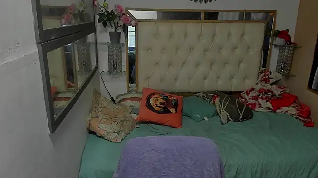 heiker  online show from 15, 11, 2025