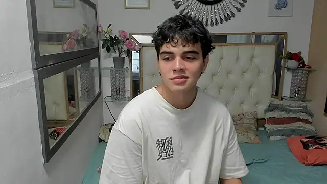 heiker  online show from 9, 10, 2025