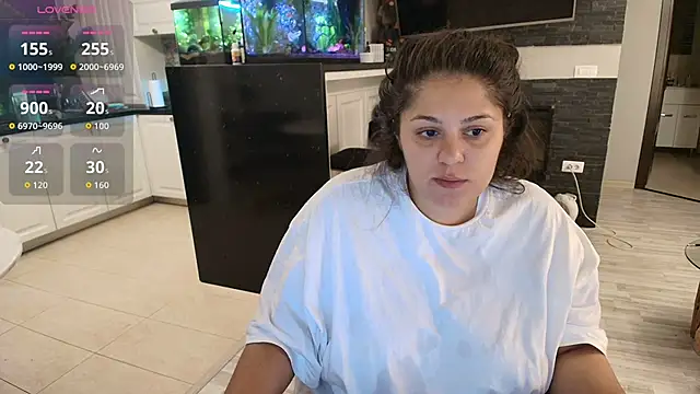 Layla- online show from 2, 10, 2025