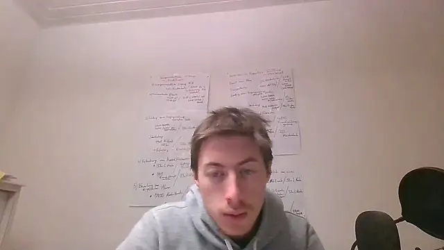 Snapshot of xy_monkeyBigCock chatting on 21, 11, 2025 xy monkeyBigCock online show from 21, 11, 2025