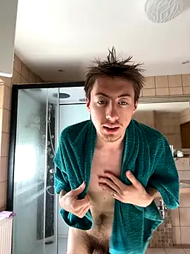 Snapshot of xy_monkeyBigCock chatting on 28, 10, 2025 xy monkeyBigCock online show from 28, 10, 2025