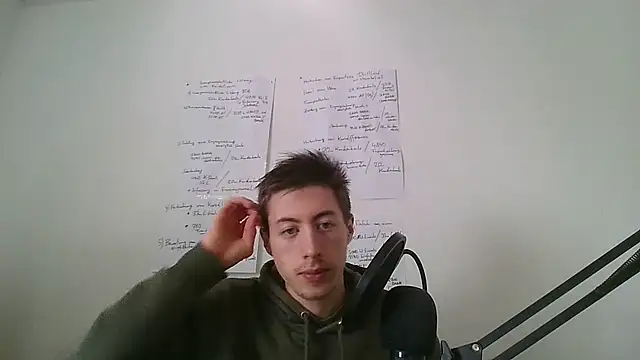 Snapshot of xy_monkeyBigCock chatting on 8, 10, 2025 xy monkeyBigCock online show from 8, 10, 2025