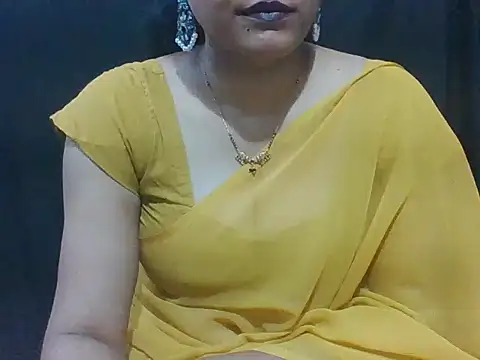 Snapshot of sugandha_bhabhi chatting on 8, 7, 2026 sugandha bhabhi online show from 8, 7, 2026