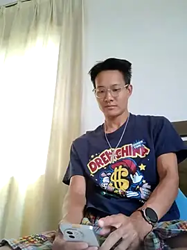 Snapshot of Dannyhobb chatting on 9, 6, 2026 Dannyhobb online show from 9, 6, 2026