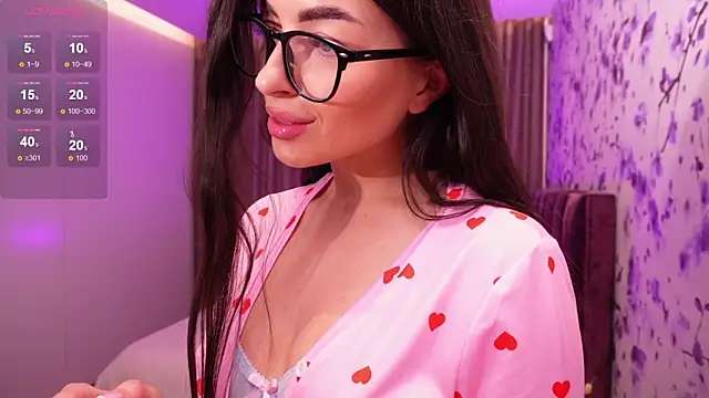 Snapshot of AnnettMonro chatting on 28, 2, 2025 AnnettMonro online show from 28, 2, 2025