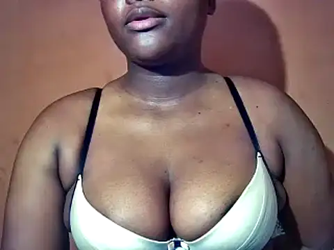 sexyhips2001 online show from 11, 2, 2026