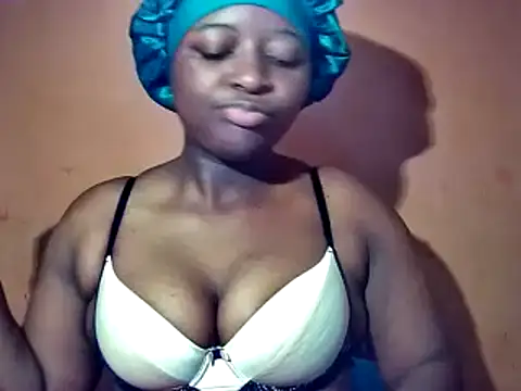 sexyhips2001 online show from 20, 10, 2025