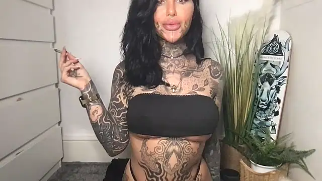 Peaches and the Cream online show from 24, 2, 2026