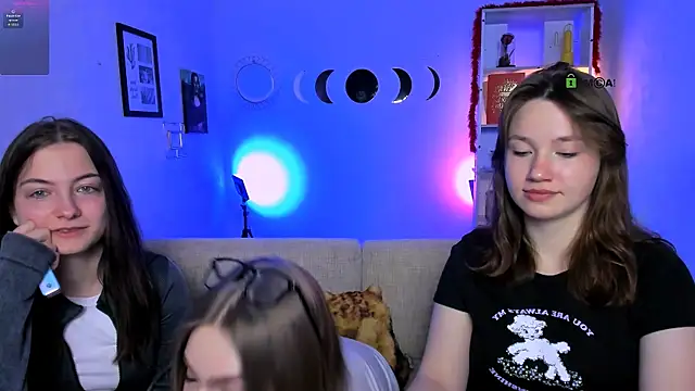 helli belli online show from 12, 4, 2026