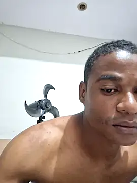 Snapshot of predadorr29 chatting on 3, 3, 2025 predadorr29 online show from 3, 3, 2025