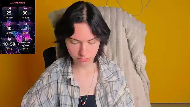 Snapshot of Fiona_Night chatting on 6, 5, 2026 Fiona Night online show from 6, 5, 2026