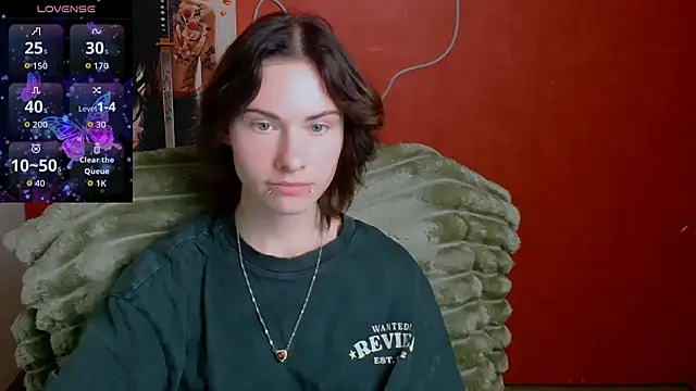 Snapshot of Fiona_Night chatting on 18, 5, 2026 Fiona Night online show from 18, 5, 2026
